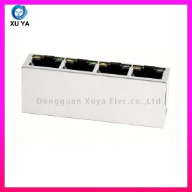 四口 RJ45 网络插座，集成百兆以太网滤波