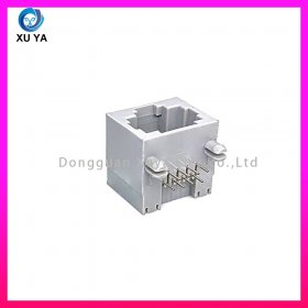 白色全塑 RJ45 以太网连接器